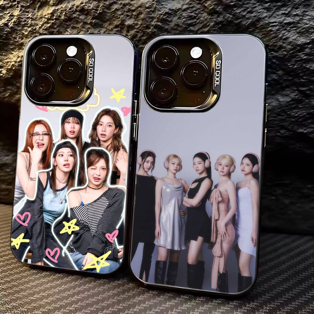 Phone Cases Vogue - Vogue L-LE S-SSERAFIM Artistic Phone Case